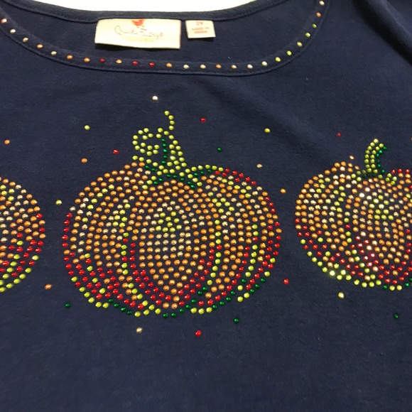 QF light navy blue t-shirt with 3 blingy pumpkins (2X) - Picture 14 of 16